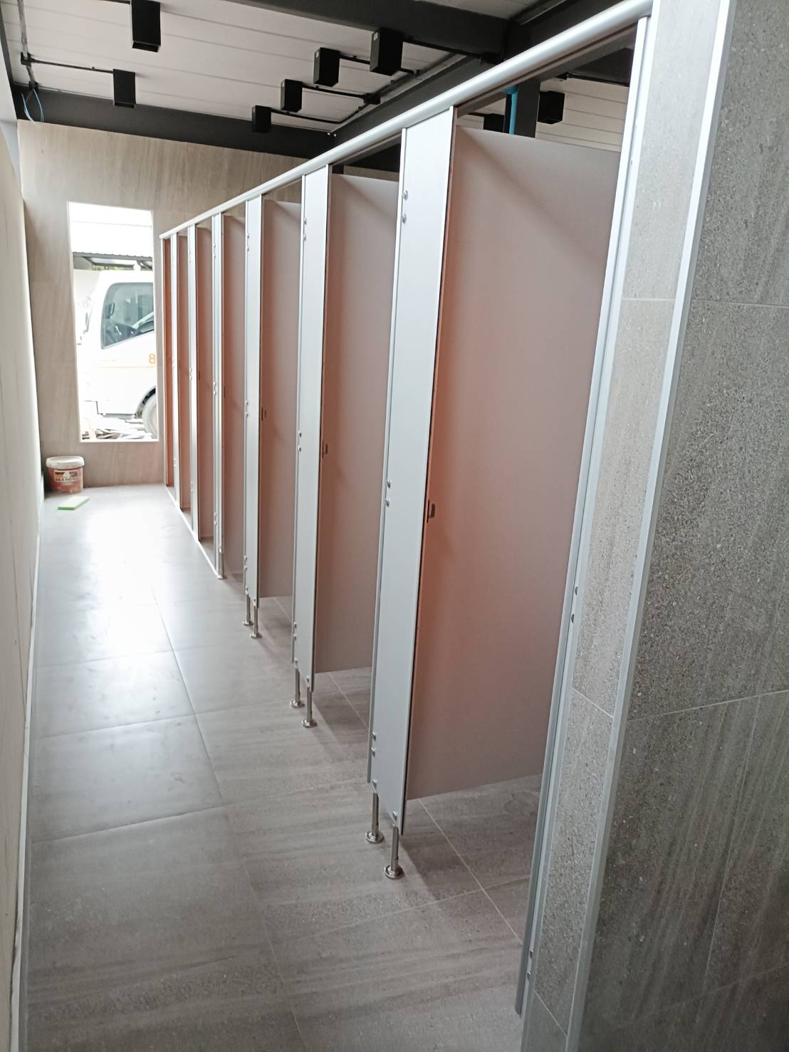 TH 03 - 09 Club house และ สนามฟุตบอลหญ้าเทียม กรุงเทพมหานคร รูปที่ 2