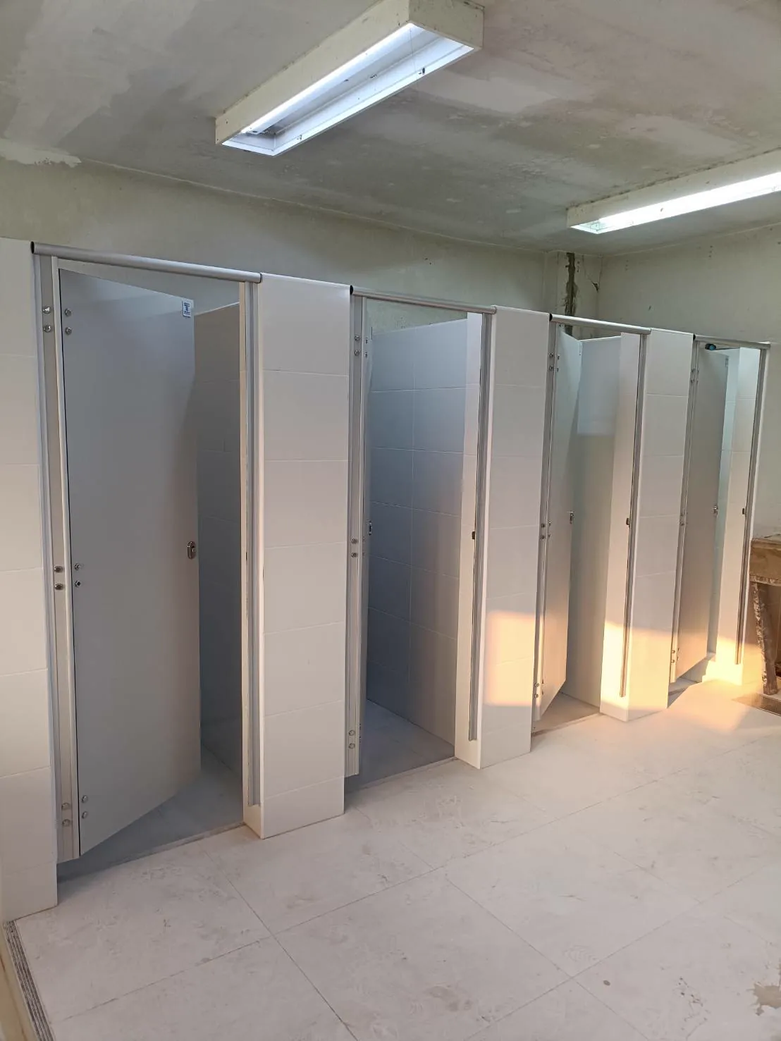 TH 03 ปรับปรุงห้องน้ำหอพักหญิง ชั้น 4 โซน F5 ม.ธรรมศาสตร์รังสิต กรุงเทพมหานคร รูปที่ 3