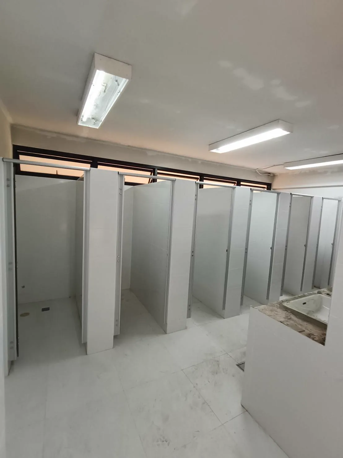 TH 03 ปรับปรุงห้องน้ำหอพักหญิง ชั้น 4 โซน F5 ม.ธรรมศาสตร์รังสิต กรุงเทพมหานคร รูปที่ 6