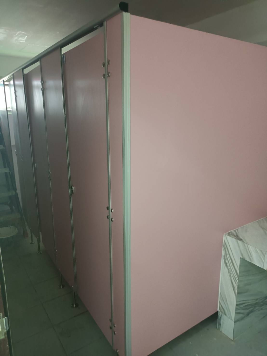 TH 06 - TH 08 ปรับปรุงห้องน้ำอาคารเอนกประสงค์ ชลบุรี รูปที่ 3