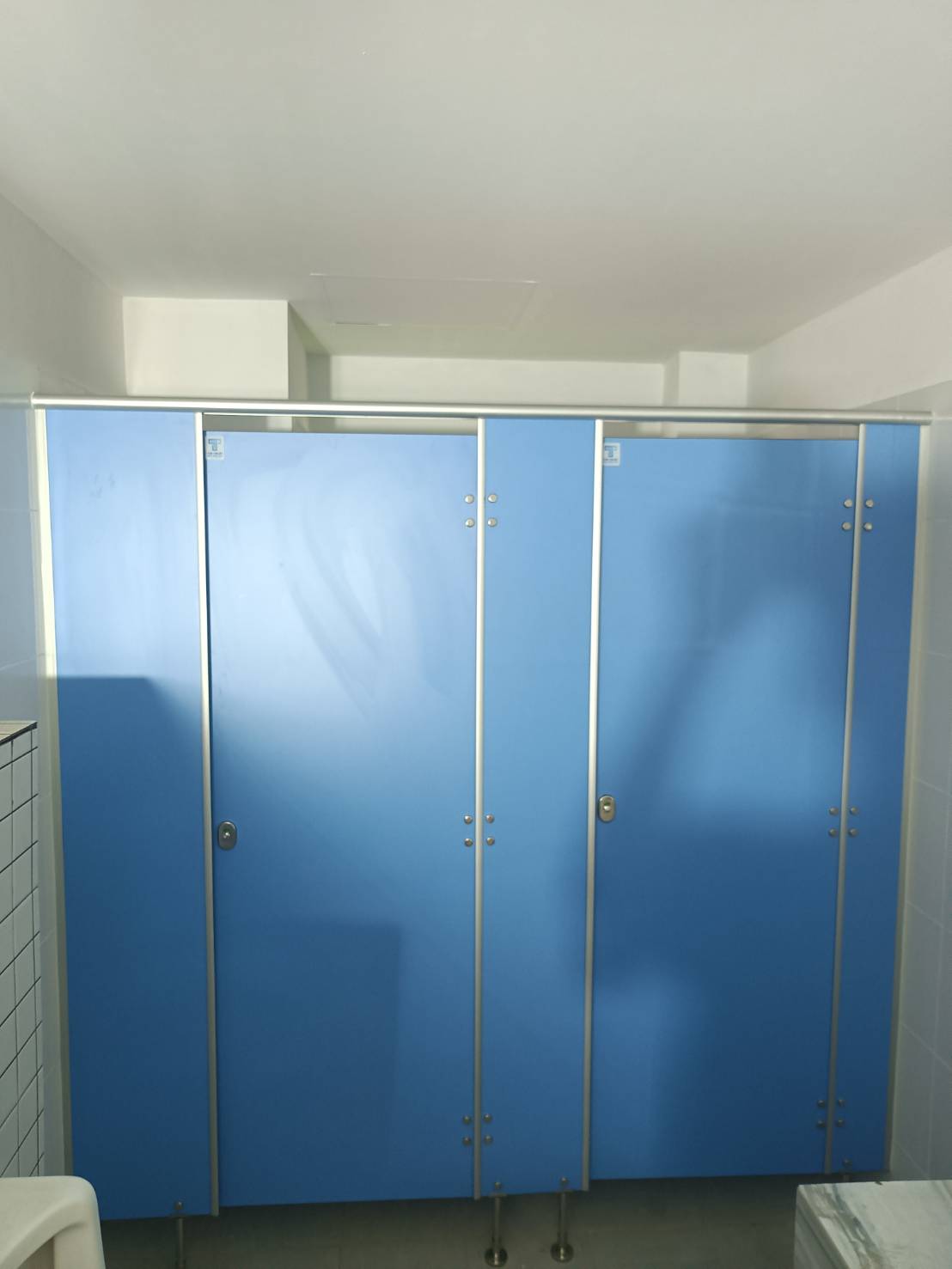 TH 06 - TH 08 ปรับปรุงห้องน้ำอาคารเอนกประสงค์ ชลบุรี รูปที่ 6