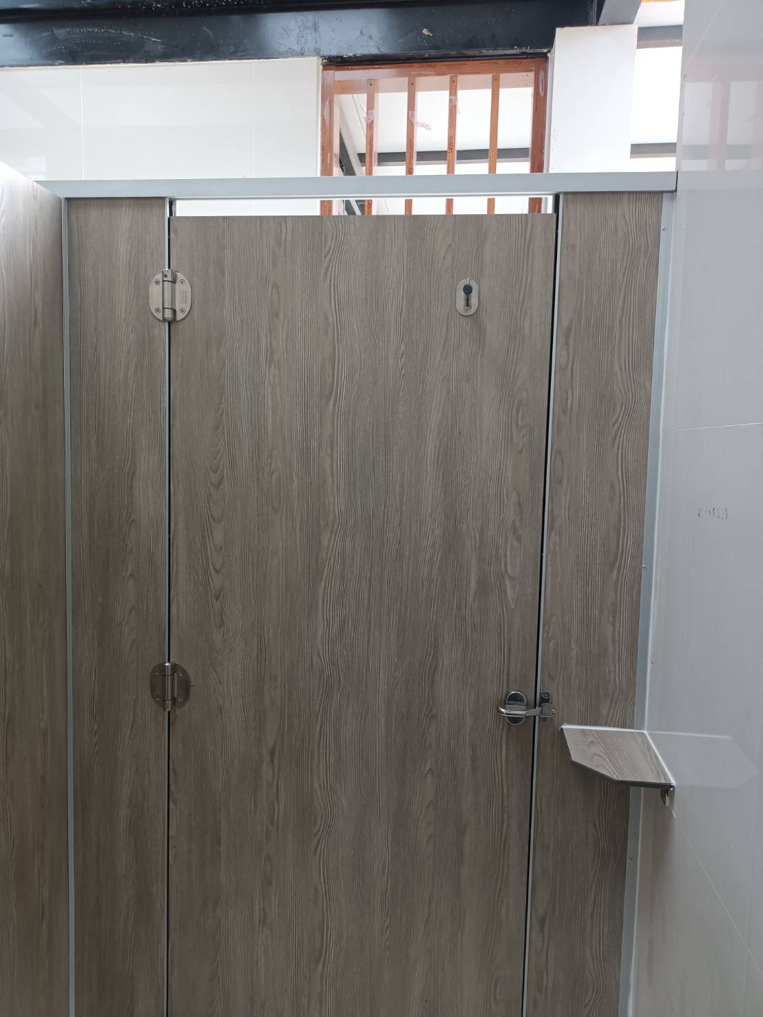 TH 23 ลายไม้แนวตั้ง บางจากบ่อพลอย กาญจนบุรี รูปที่ 5