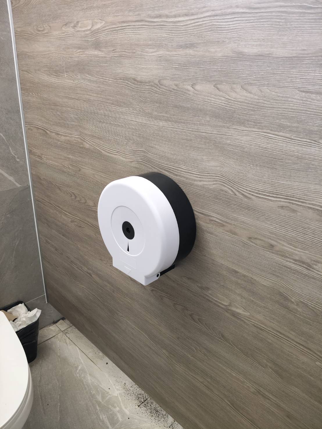 TH 23 บริการติดตั้งฟิล์ม Auto Dew Studio สมุทรปราการ