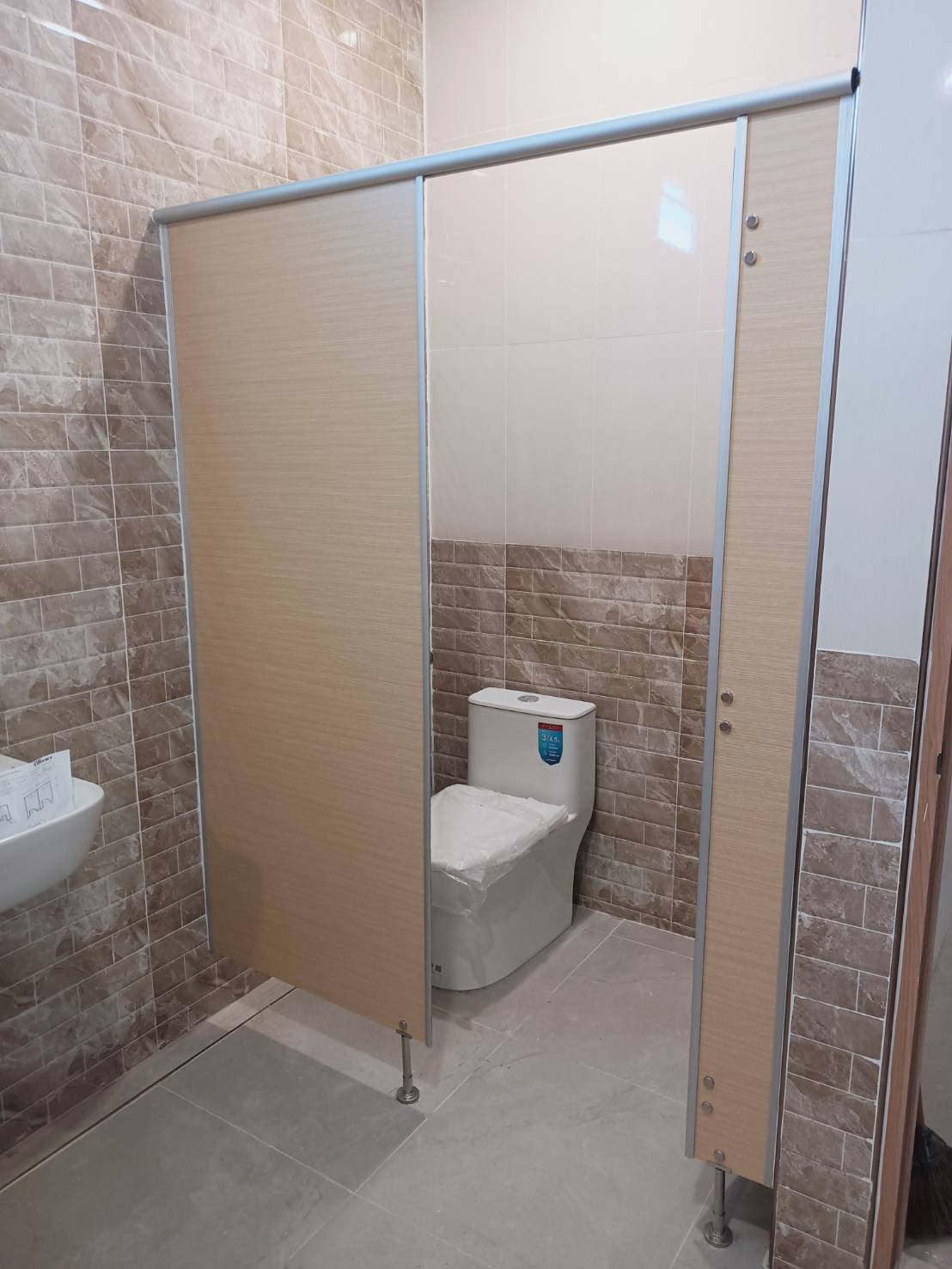 TH 24 อาคารสำนักงานเพชรเกษม 114 โต๊ะสนุ๊กเกอร์ กทม รูปที่ 2