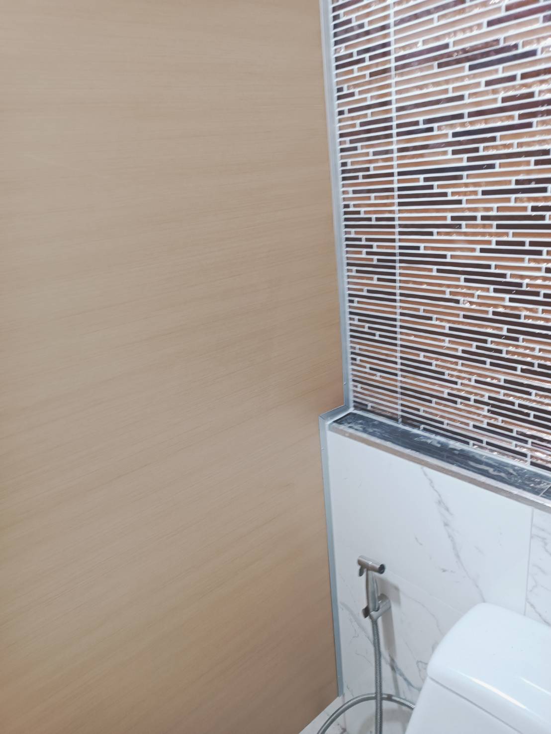 TH 24 อาคารสำนักงานลาดพร้าว กทม รูปที่ 3