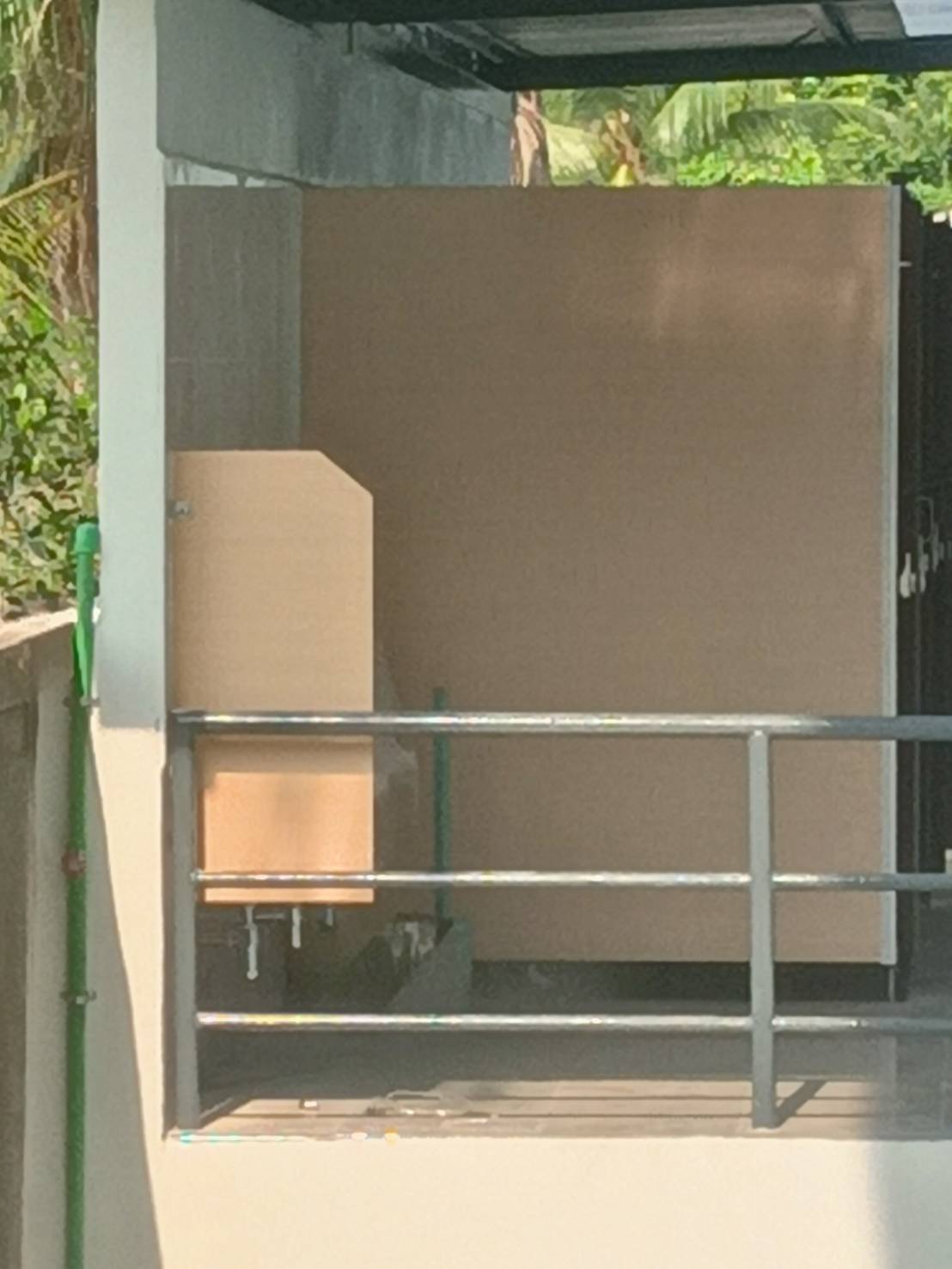 TH 24 AP warehouse 2-3 ชลบุรี