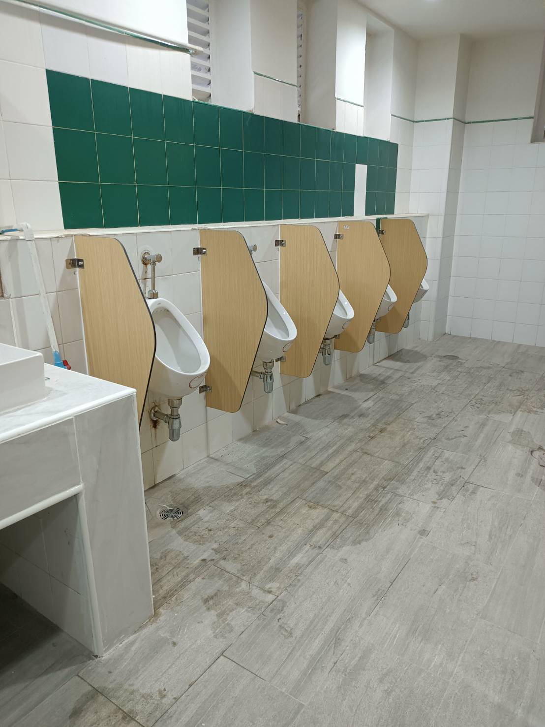 TH 26 ลายไม้แนวตั้ง หน่วยงานคณะเภสัชศาสตร์ ชั้น 1 ม.มหาสารคราม มหาสารคราม รูปที่ 4