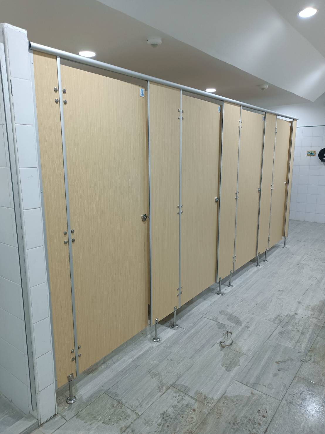 TH 26 ลายไม้แนวตั้ง หน่วยงานคณะเภสัชศาสตร์ ชั้น 1 ม.มหาสารคราม มหาสารคราม รูปที่ 6