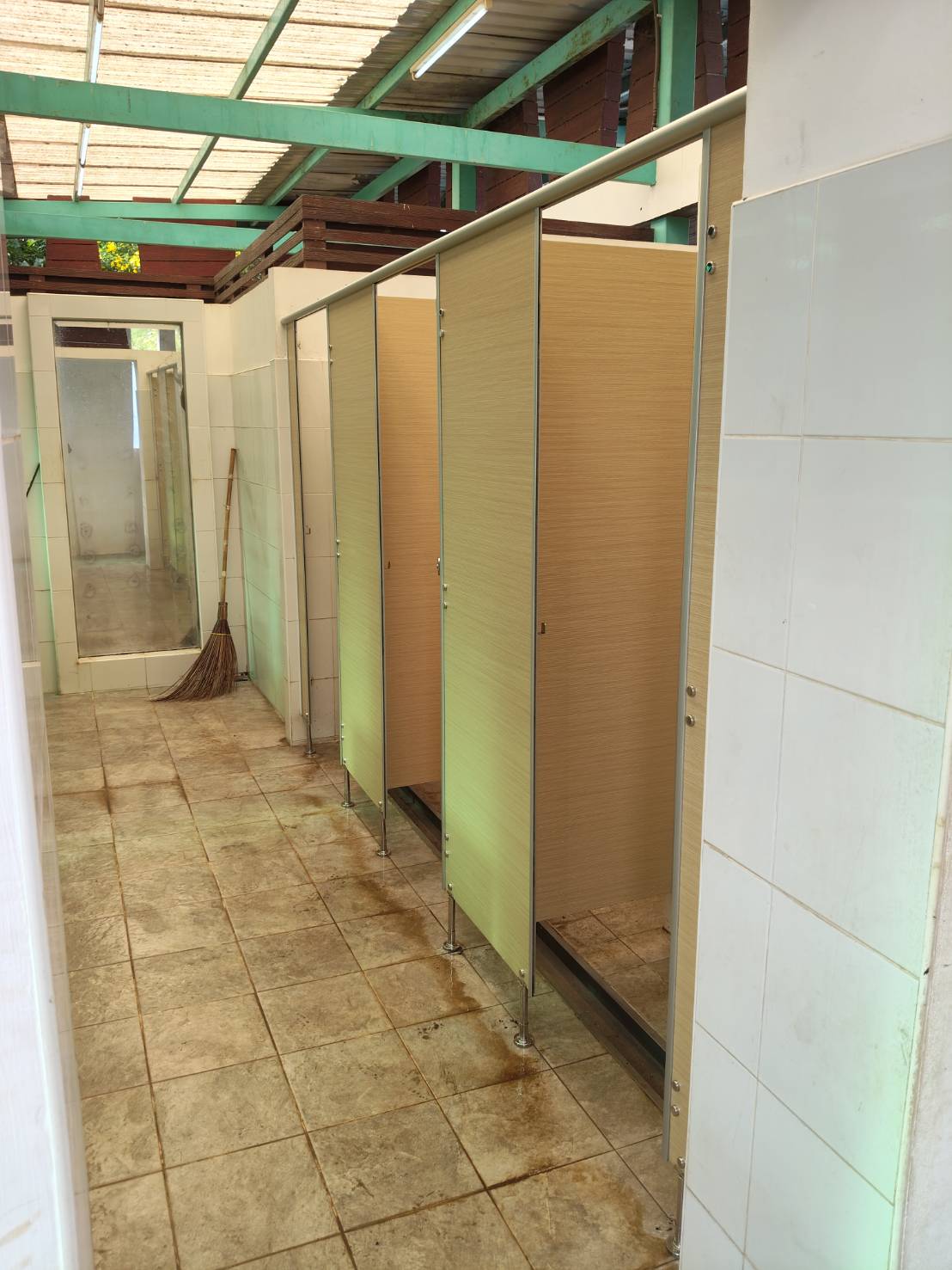 TH 26  อู่ต่อเรือ บจก.บีพี เซ็นเตอร์ 1995 ปทุมธานี รูปที่ 2