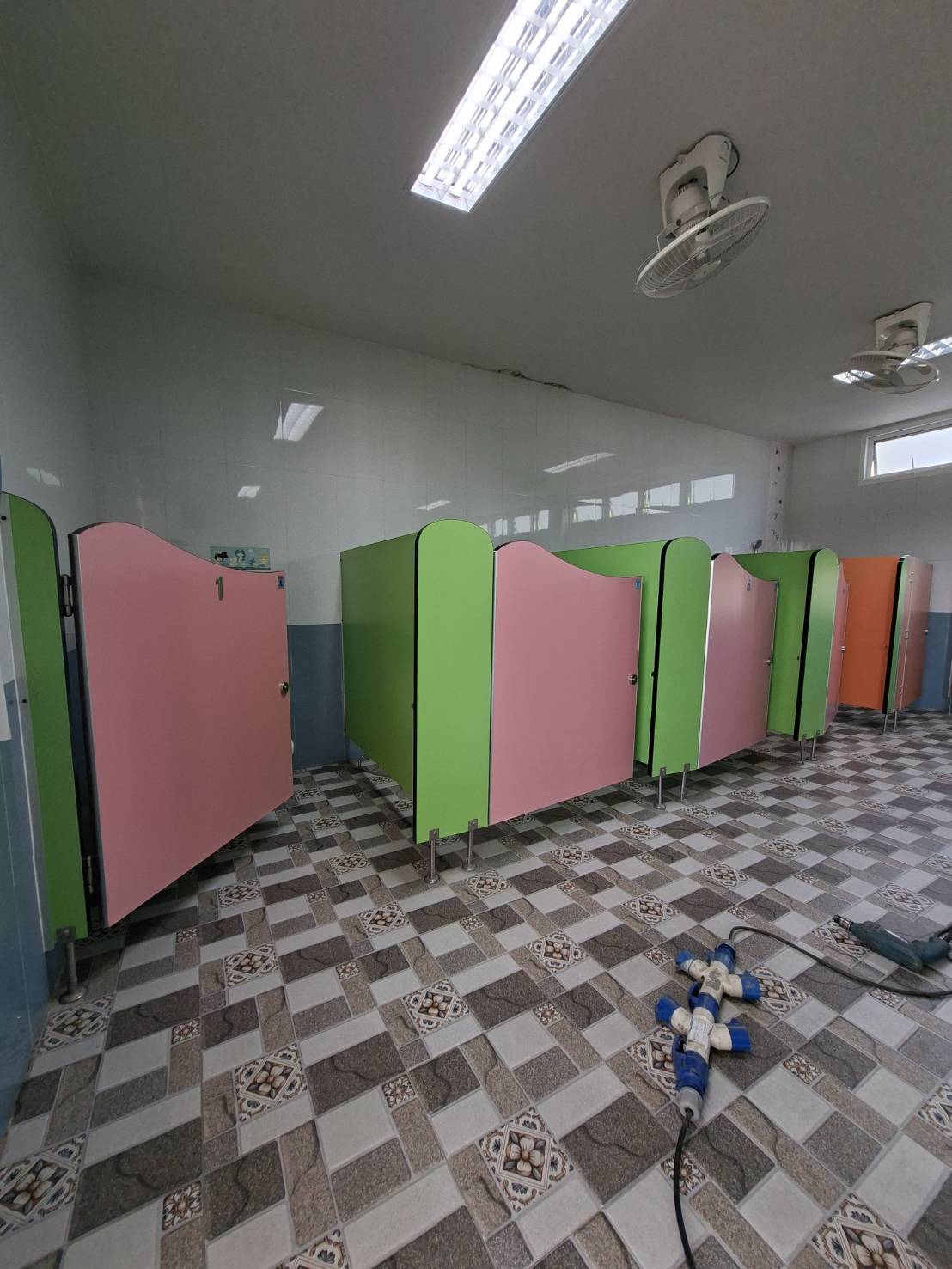 TP 07 ปรับปรุงอาคารเรียนชั้น 1 โรงเรียนกันต์วิชญ์ นครปฐม